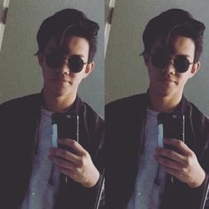 Meet your Posher, Jerome